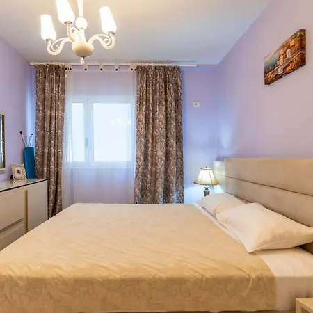 Lungomare Seaside Vacation Daire Avlonya